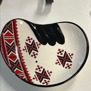Decorative Ceramic Bowl with Red and Black Pattern